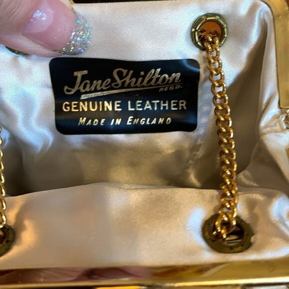 Jane Shilton genuine leather gold evening bag with three pockets & snap closure - Picture 8 of 15